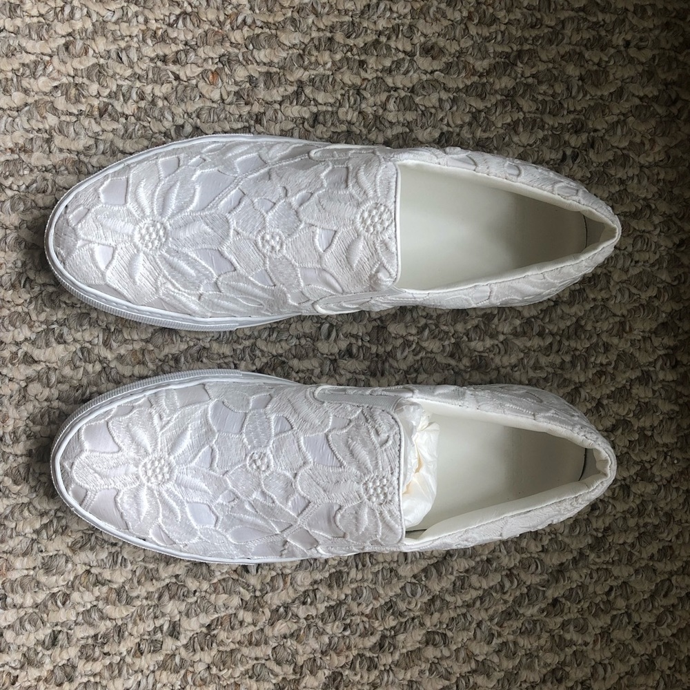❌SOLD❌Moncler Authentic Women’s New Roseline shoes - Picture 4 of 8